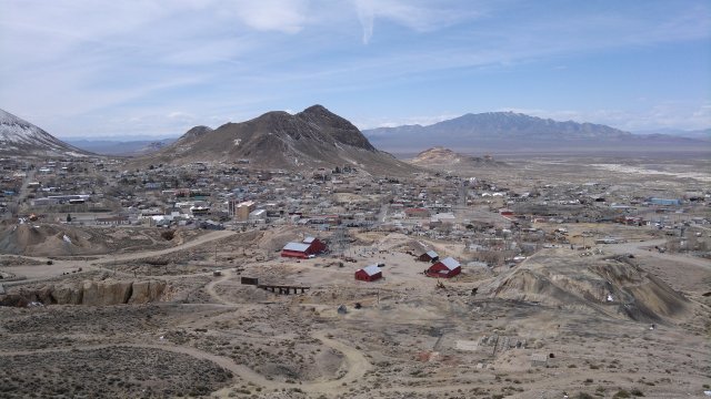 tonopah mining camp, with town of tonopah behind